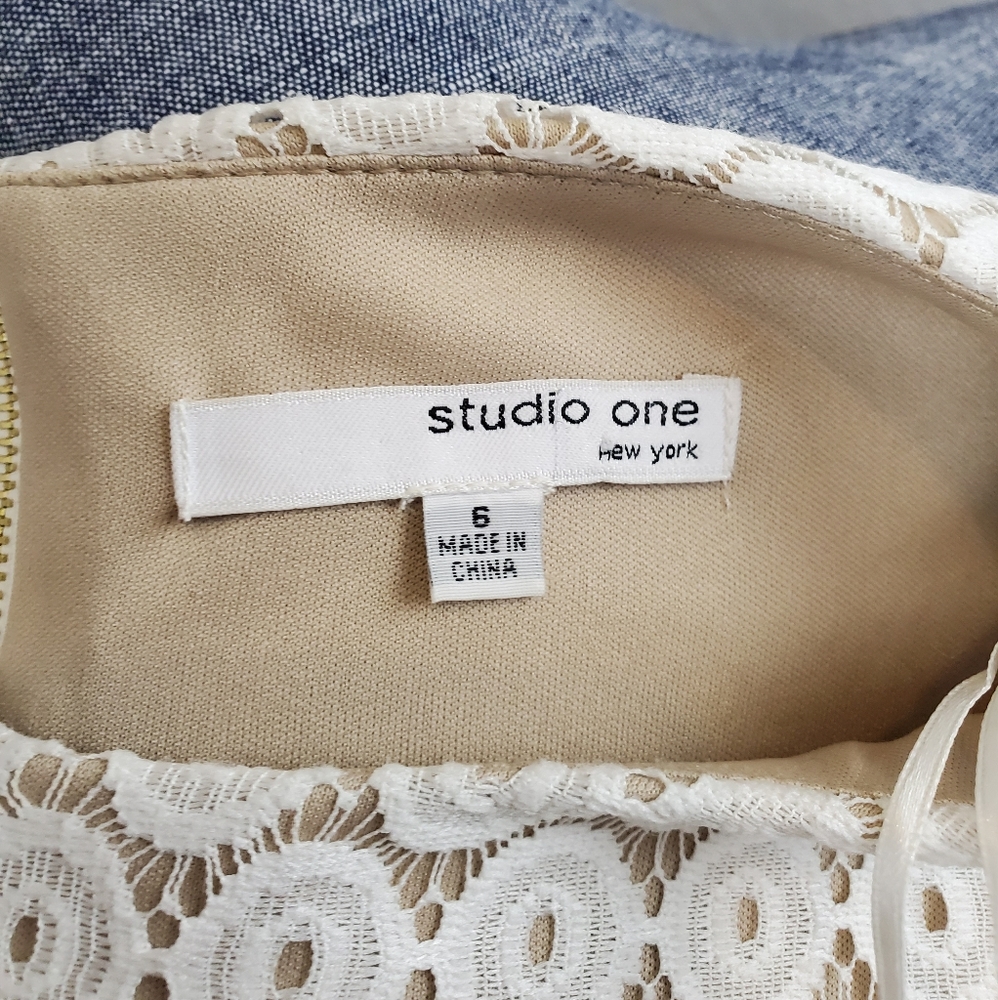 Studio One dress - Picture 3 of 3